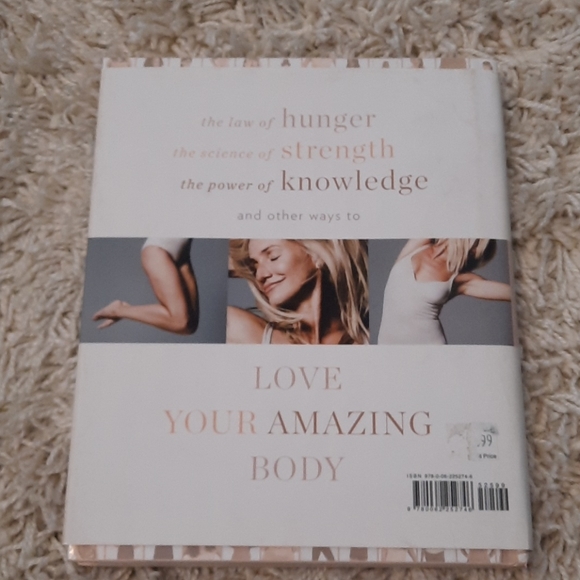 Cameron Diaz hardback coffee table book - Picture 2 of 3